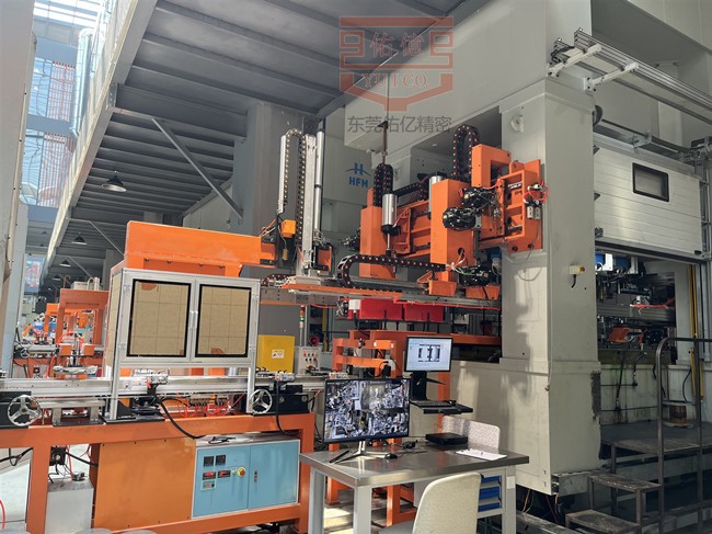 沖壓自動化機械手在汽車制造業(yè)中的應用有哪些？